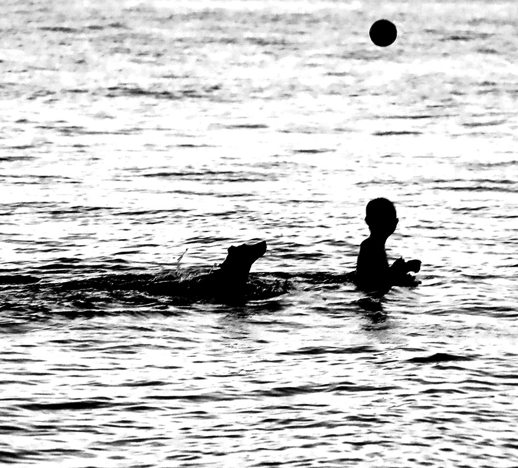 Giochi-nell'acqua-bn.jpg