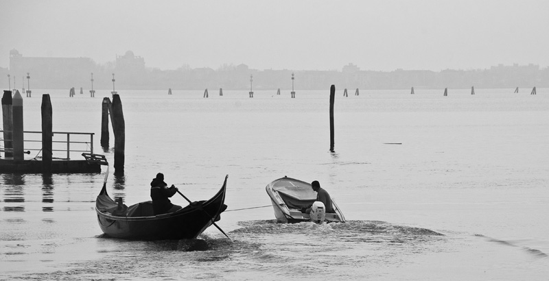 Gondola rimorchiata_BN.jpg