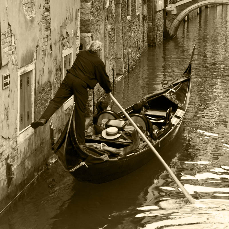Gondoliere in difficoltS.jpg