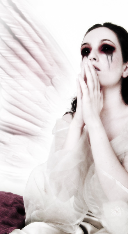 goth-angelcrying.jpg