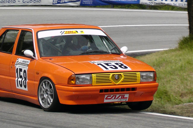 Gubbio 2005 - Alfa 33.jpg