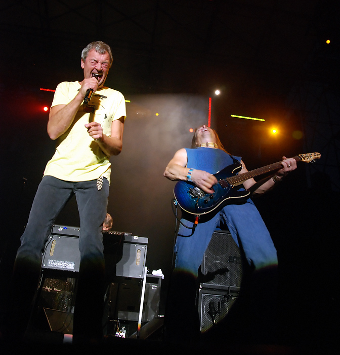 Ian Gillan and Steve Morse.jpg
