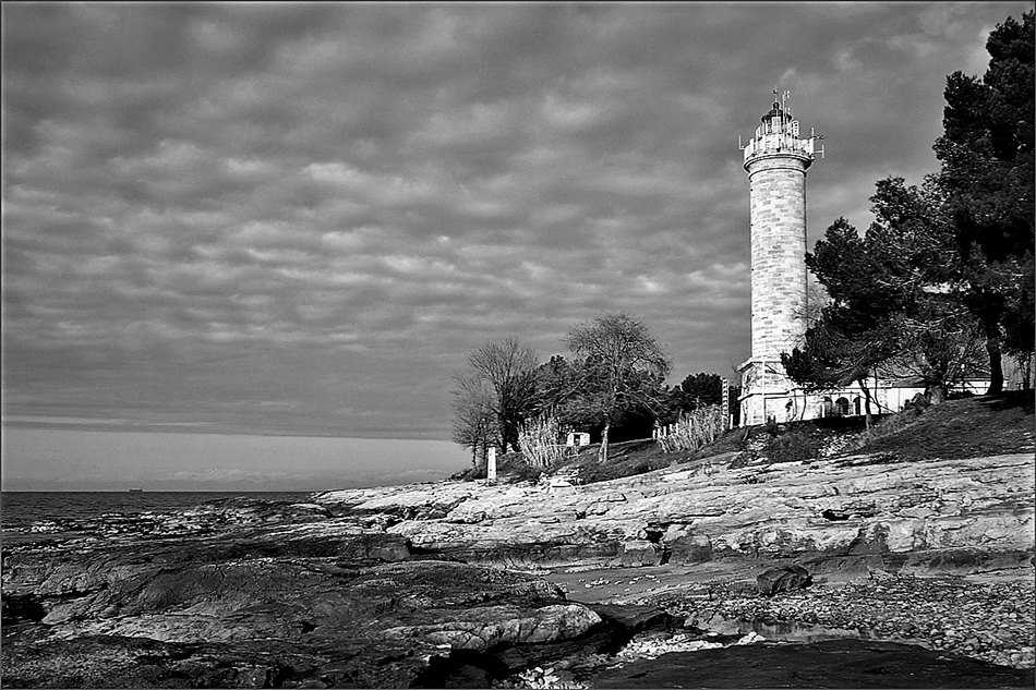 Il faro  img.08 (3) rid.JPG