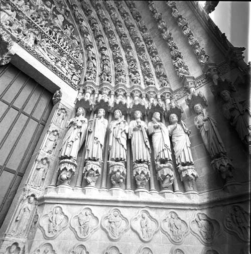 img002.jpg