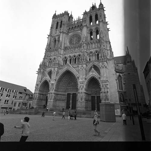 img005.jpg