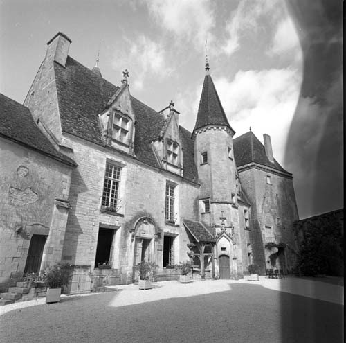 img010.jpg