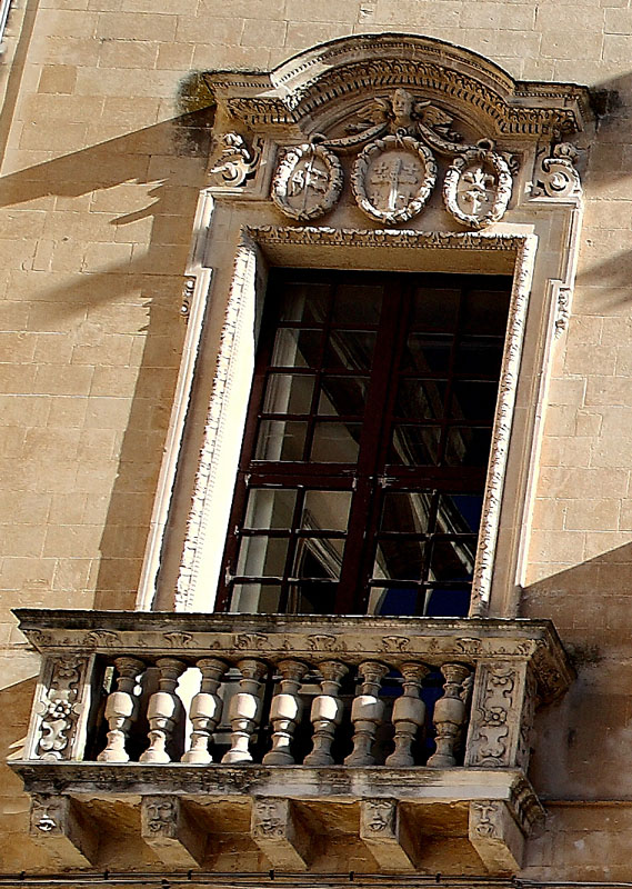 IMG_1806_Crop1.jpg