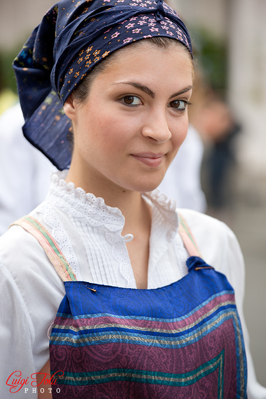 IMG_2305_800frm.jpg
