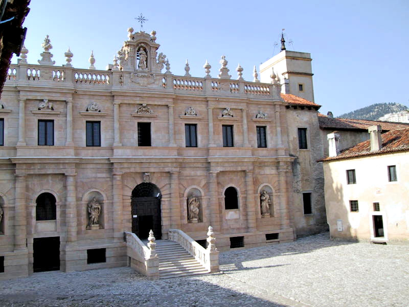 ingresso-padula-jpg.jpg