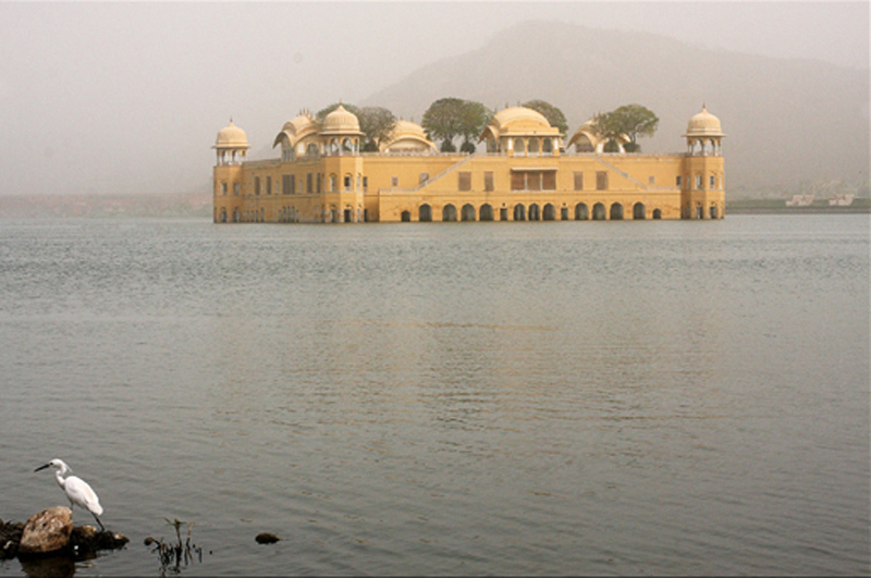 jal-mahal-2.jpg