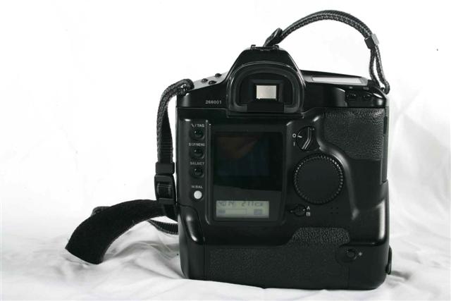 KODAK DCS 520-3 (Small).jpg