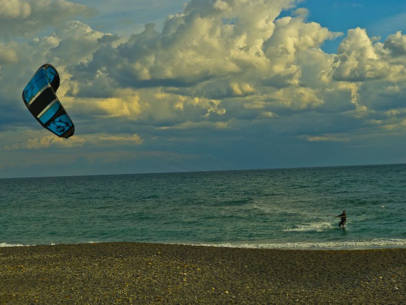 L1000099-2.jpg