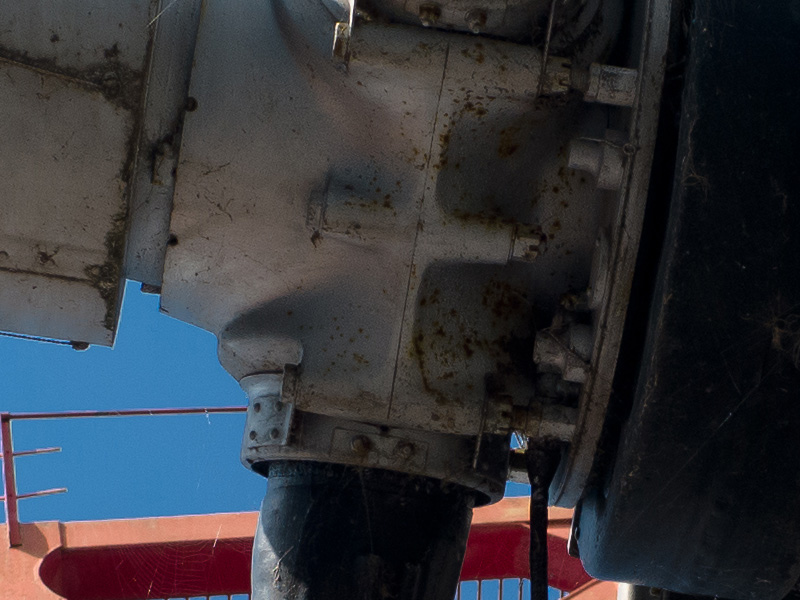 L1030019LR.jpg