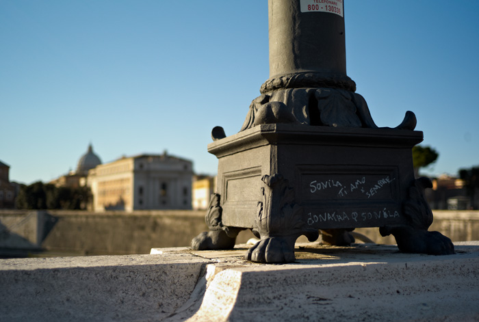 L1050229B1.jpg