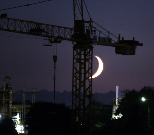 la luna ribussW.jpg
