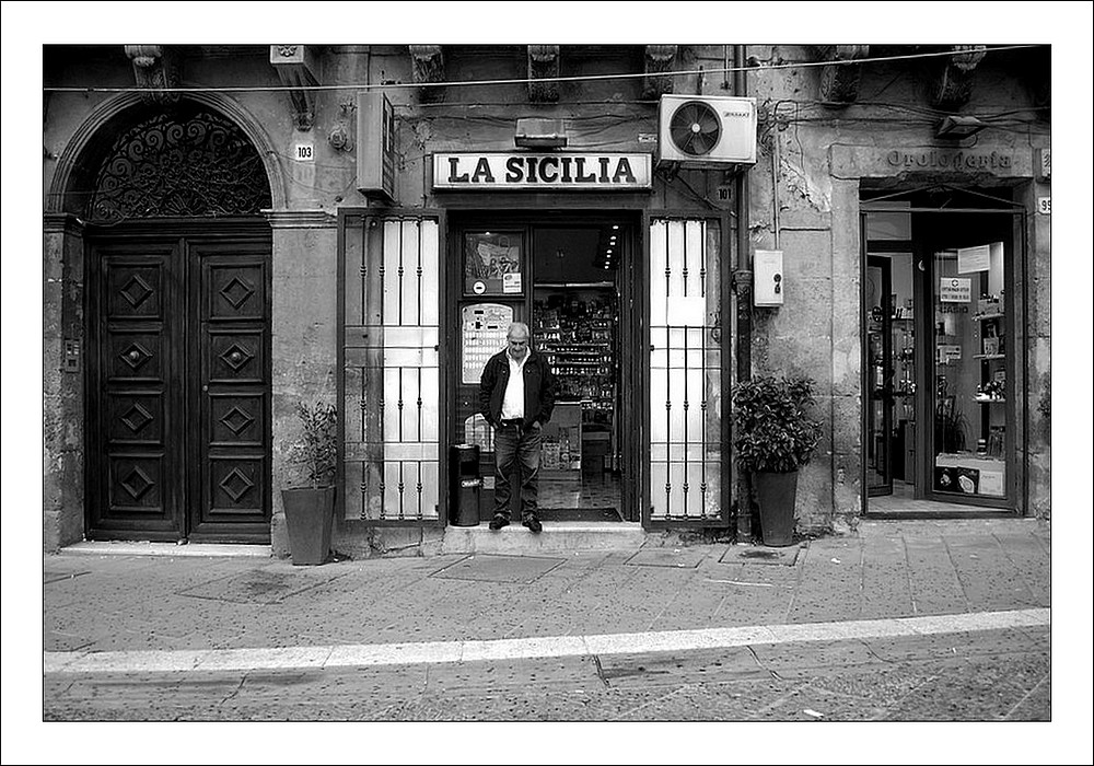 LA SICILIAdue.JPG