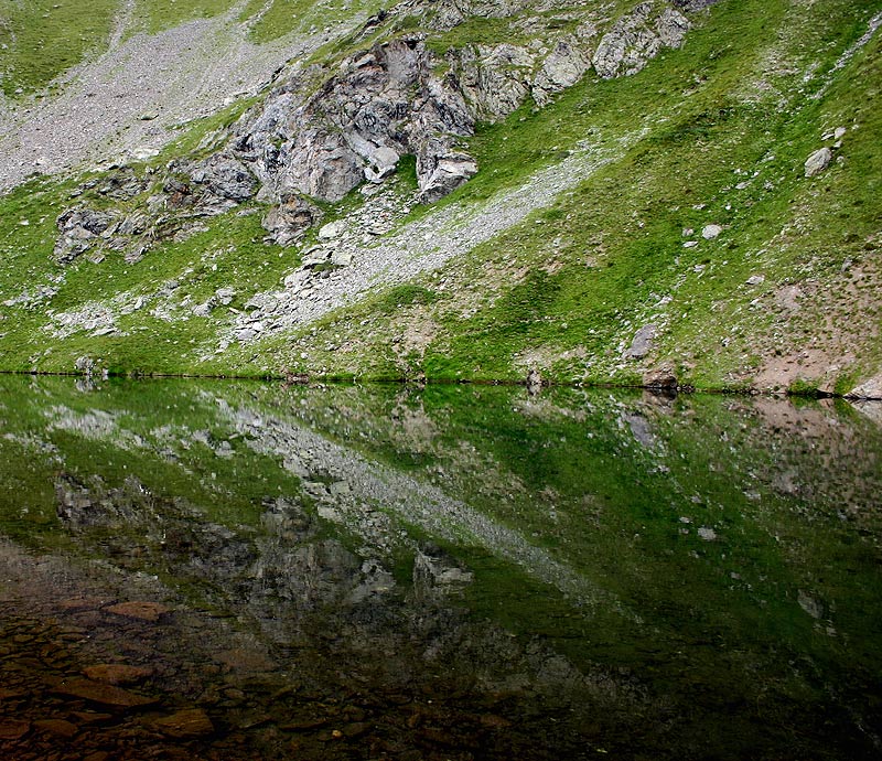 Lago-riflessi.jpg