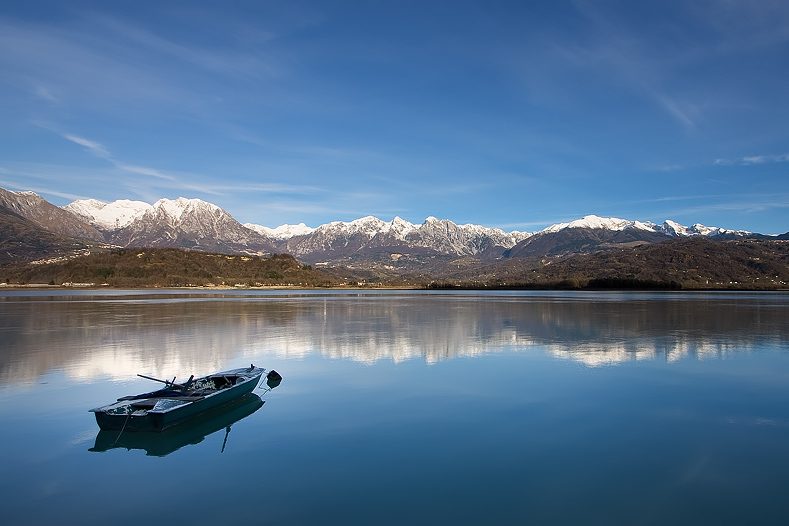 lakeh.jpg