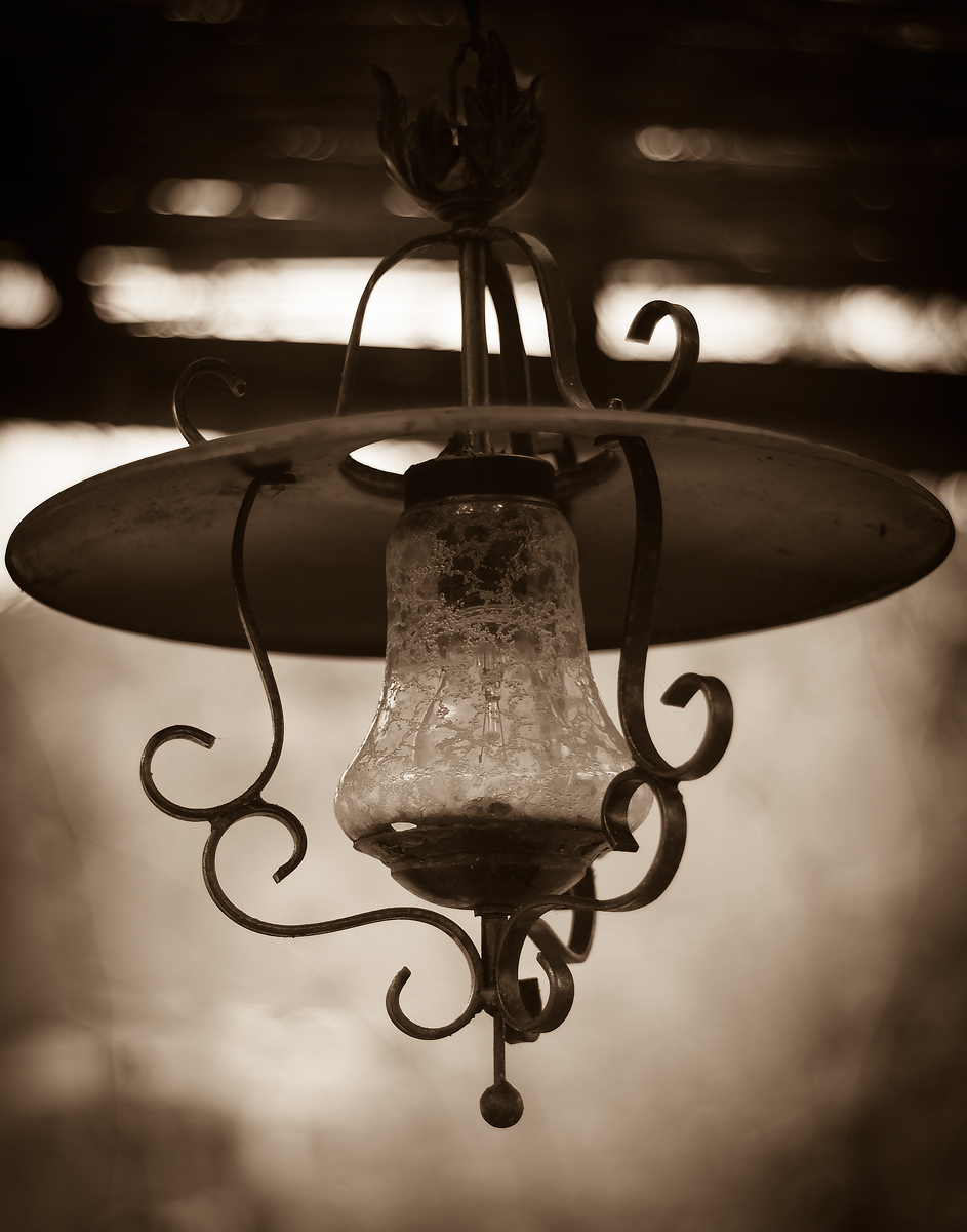 lampada-seppiaweb1.jpg