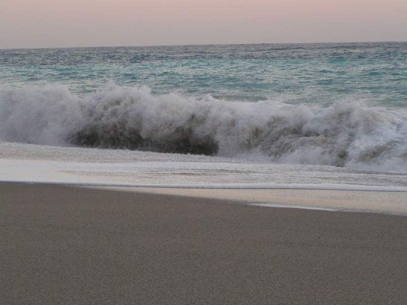 le onde della liguria.JPG