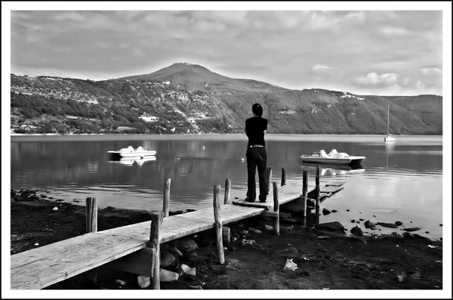 Lei al lago.jpg