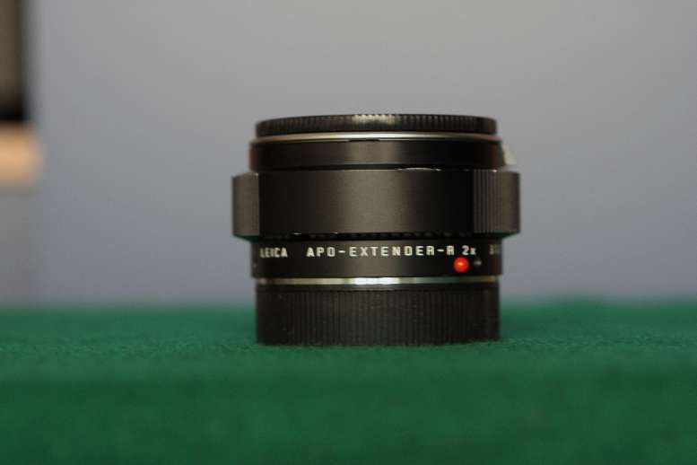 Leica Apo Extender R 2x.jpg