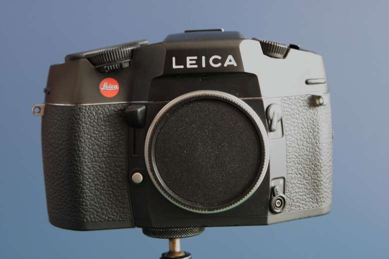Leica R8 - fronte - 1.jpg