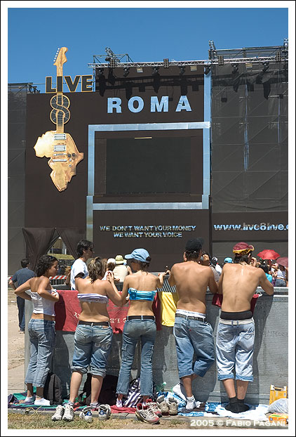 live8_05.jpg