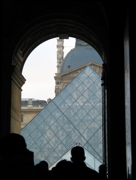 louvre2.jpg