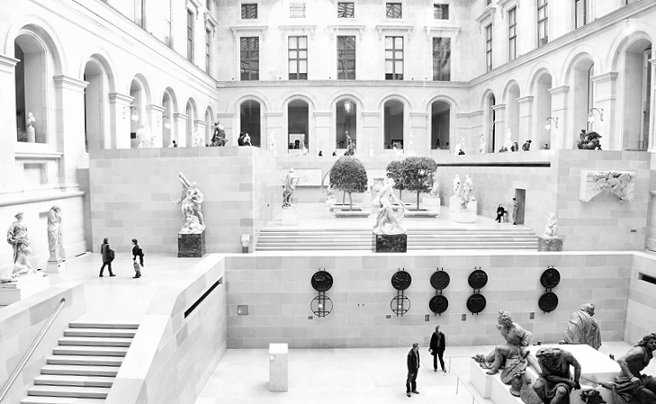 louvre.jpg