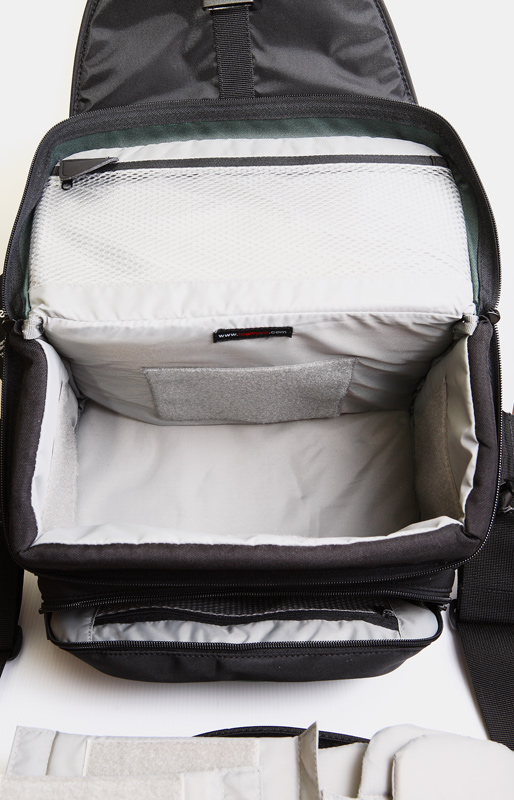Lowepro-Nova-4_4.jpg
