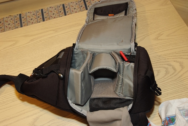 Lowepro Sling Schot 100AW.jpg