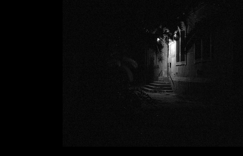 luce-nella-notte-silenziosa.jpg