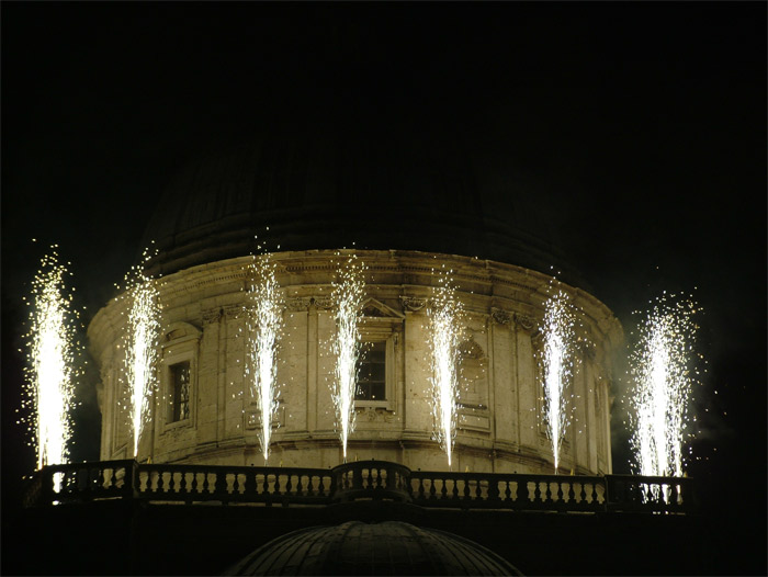 luminaria sul tempio.jpg