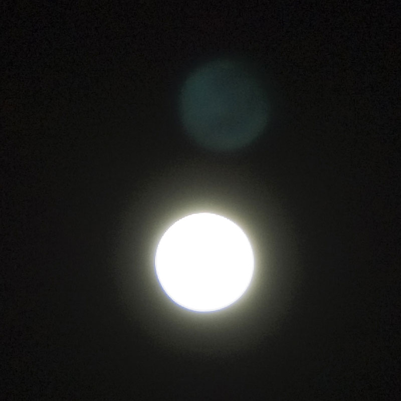 luna1o.jpg