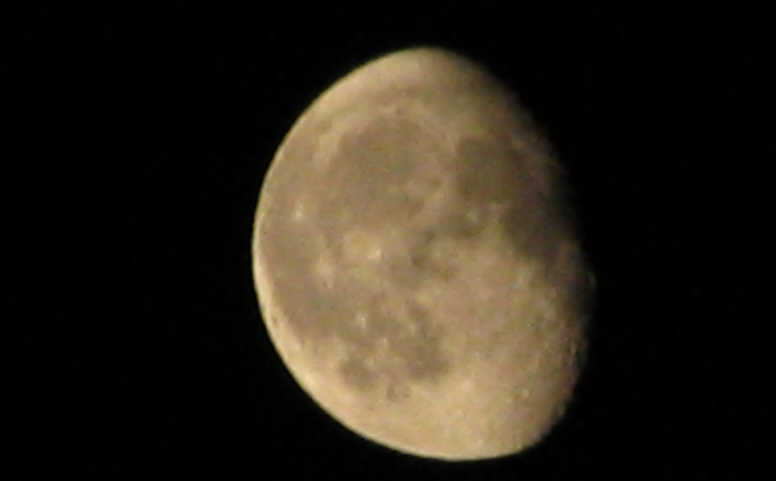 Luna.jpg