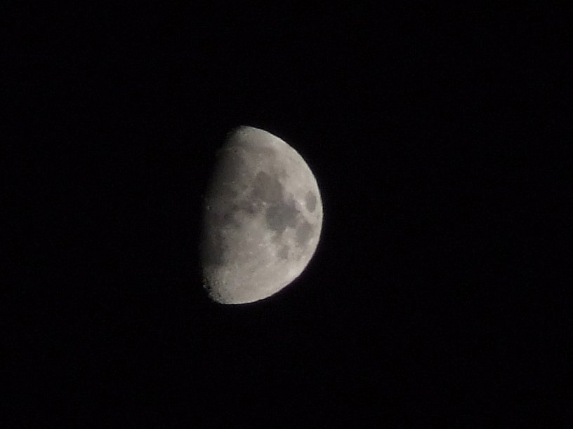 LUNA DI AGOSTO 2.jpg