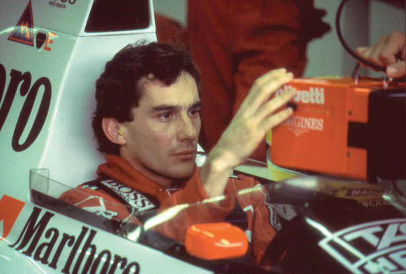 Magico-Ayrton2.jpg