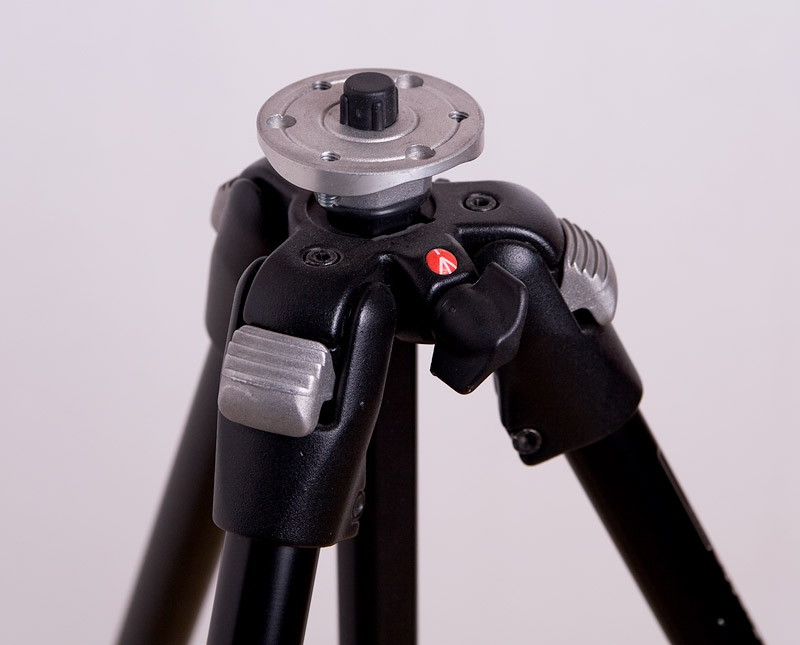 manfrotto_190_dettaglio.jpg