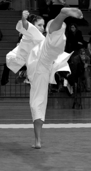 marti_yoko_bw_resize.jpg