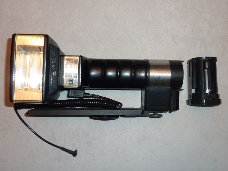 Metz_45_CL-4_1_small.jpg