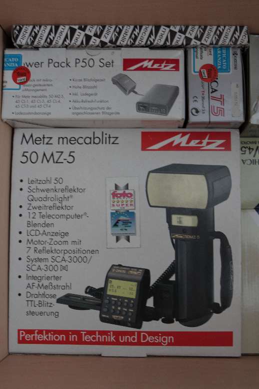 Metz Mecablitz 50 MZ 5 Set.jpg