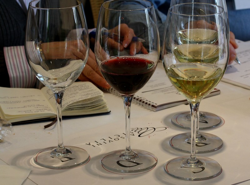 mini-asso vini - sicilia en primeur 2010 261sep.JPG
