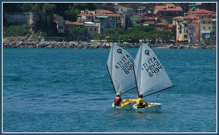 Mini Velisti Nel Golfo.jpg