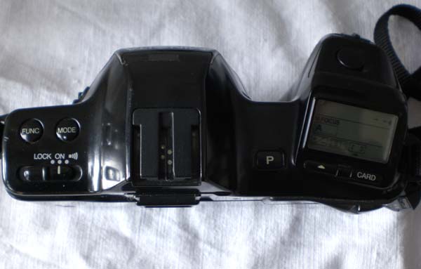 minolta dynax 7000i alto accesa.JPG