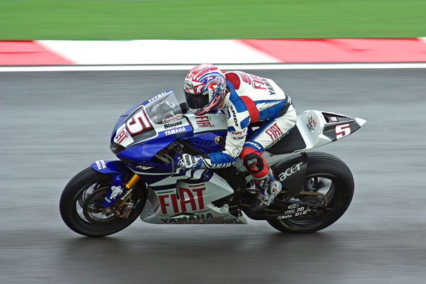 Misano 2007 MotoGP Edwards 096.jpg