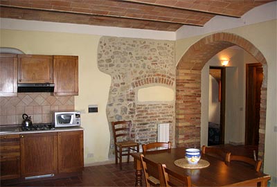 monteriggioni-interno-G.jpg