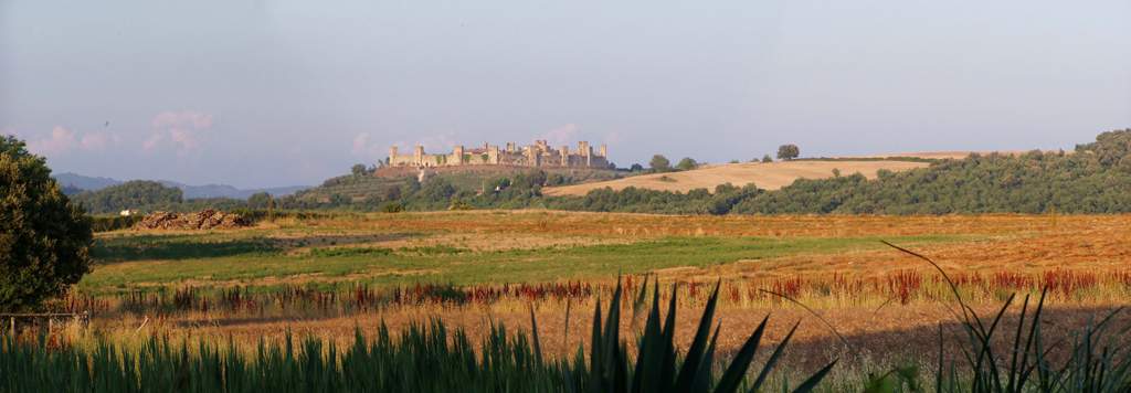 monteriggioni-pan.jpg