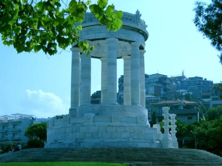 MONUMENTO.JPG