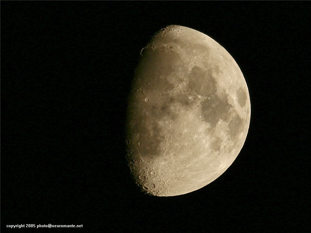 moon_2_4u.jpg